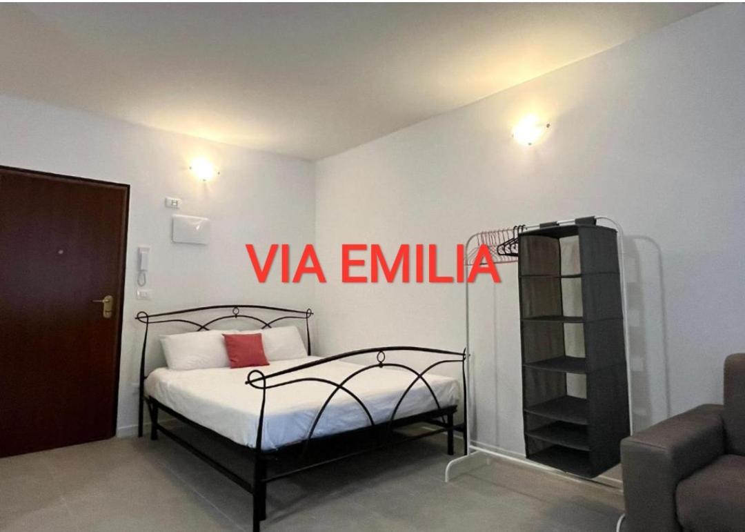 Via Agucchi & Via Emilia Apartments Bologna Luaran gambar
